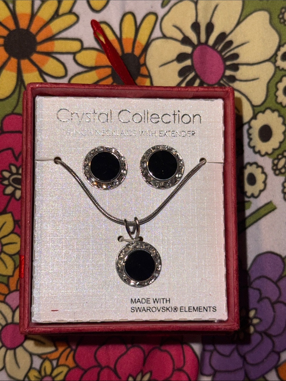 Crystal Collection Necklace & Earrings Set!! (New)